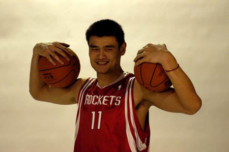 长春女足三停乌日古木拉：严重违约，挑战仲裁，因情感问题干扰球队（长春女足将乌日古木拉三停：涉严重违约、反击仲裁、情感风波干扰球队）