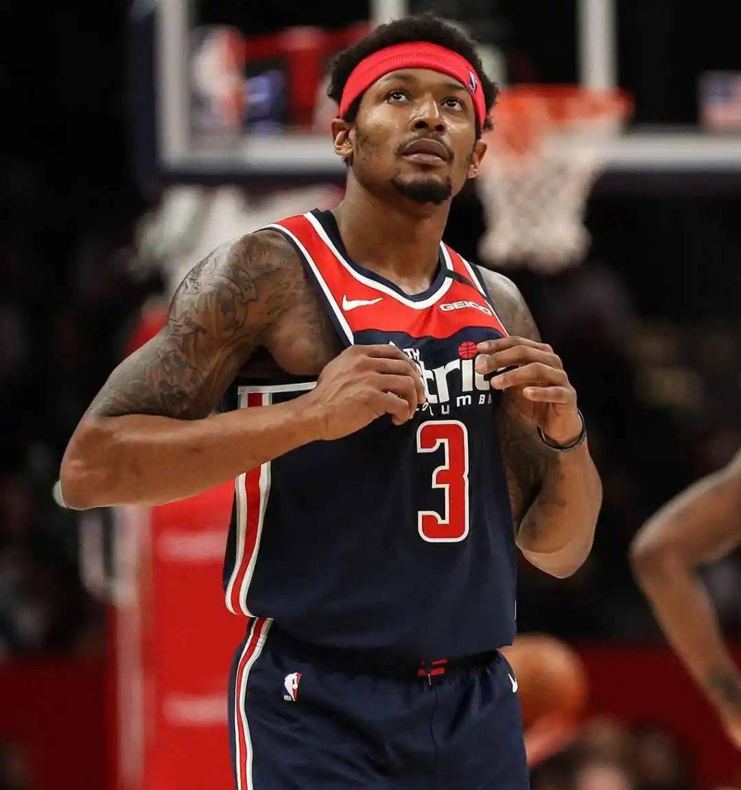 记者：前意大利主帅曼奇尼即将执教卡塔尔球队萨德（曝前意大利主帅曼奇尼将执掌卡塔尔萨德）