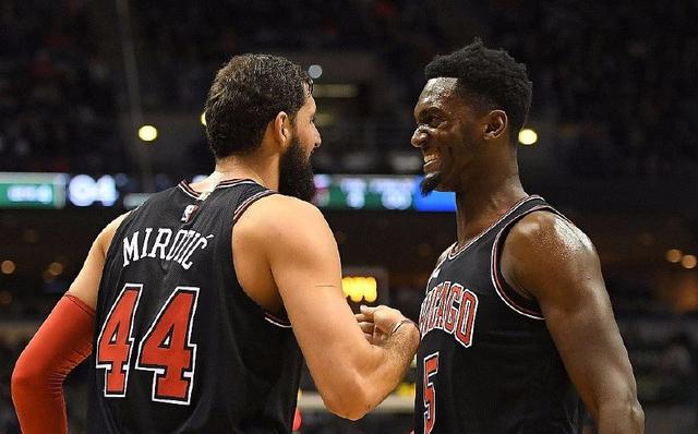 穆帅希望尤文图斯33岁边锋，加盟本菲卡，再次合作（穆里尼奥希望尤文33岁边锋转投本菲卡再度携手）